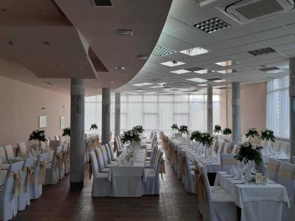 Park Hotel Bihać Zewnętrze zdjęcie
