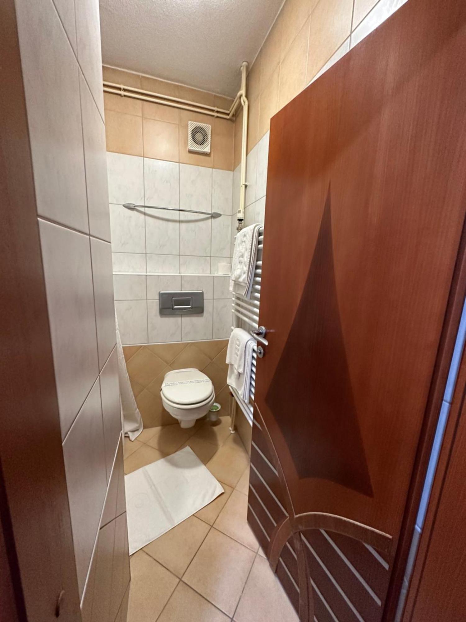 Park Hotel Bihać Zewnętrze zdjęcie