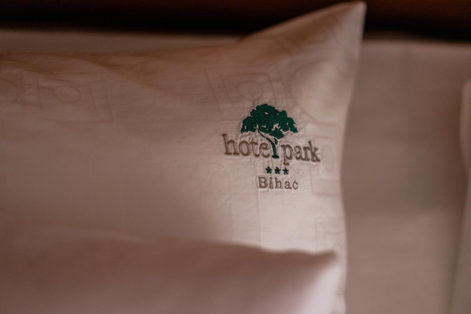 Park Hotel Bihać Zewnętrze zdjęcie