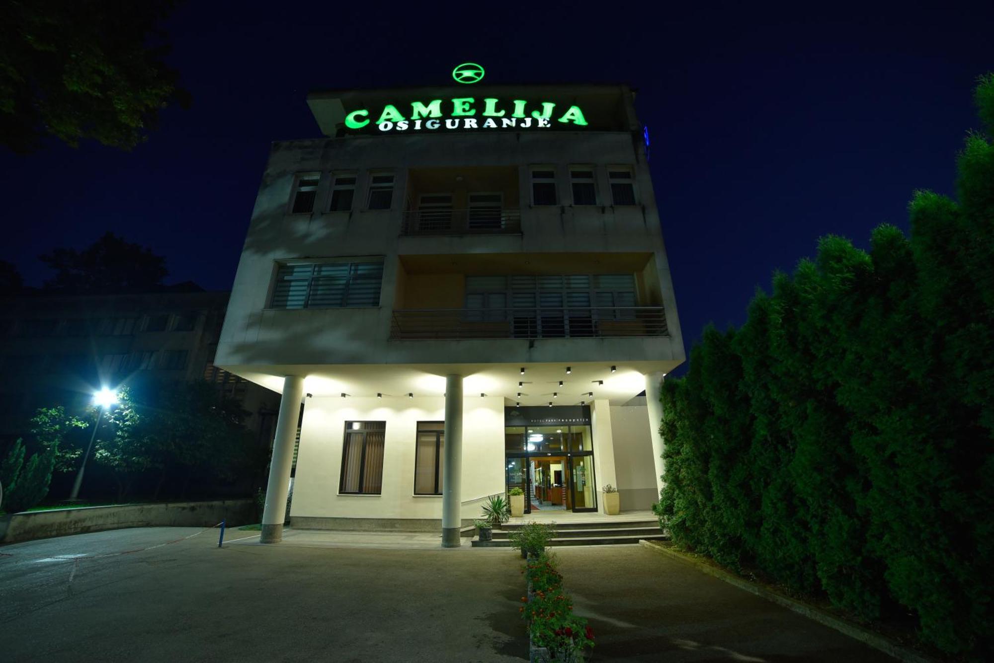 Park Hotel Bihać Zewnętrze zdjęcie