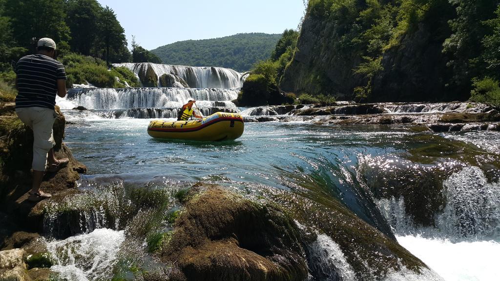 Park Hotel Bihać Zewnętrze zdjęcie