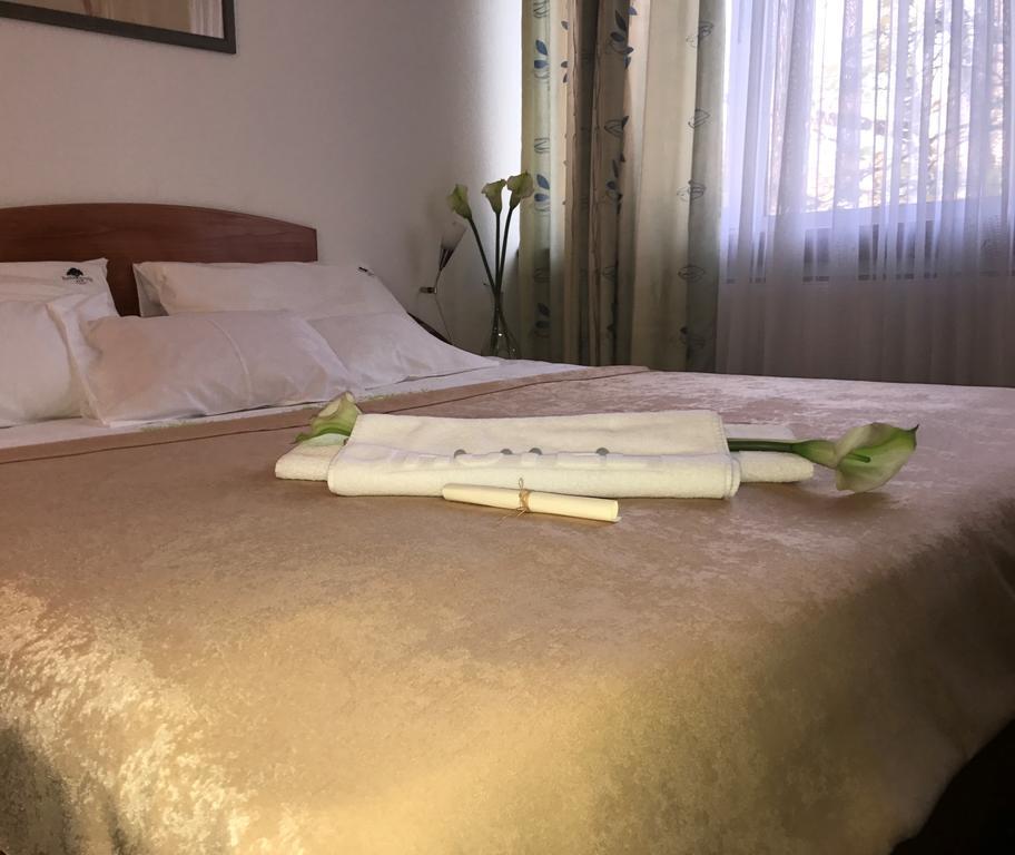 Park Hotel Bihać Zewnętrze zdjęcie