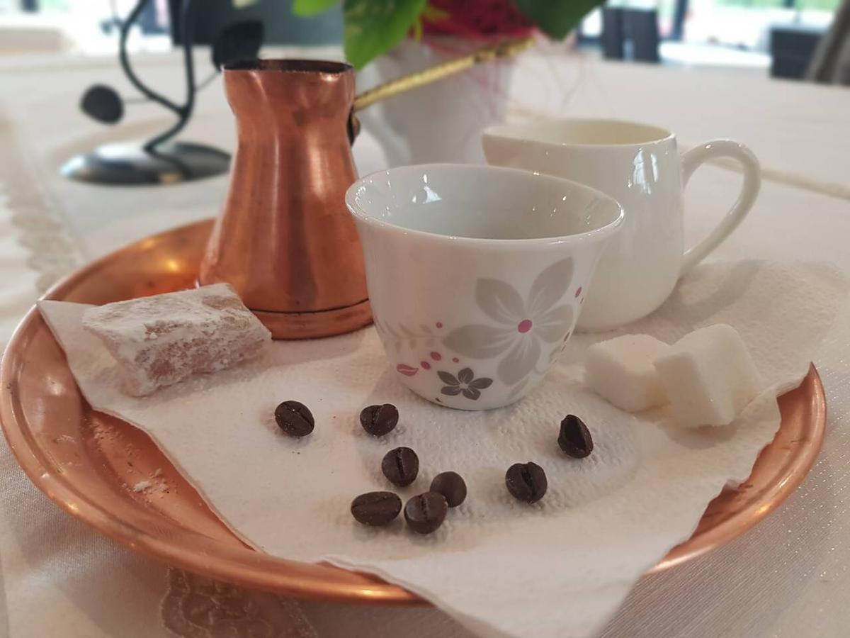 Park Hotel Bihać Zewnętrze zdjęcie